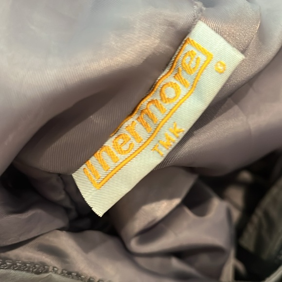 Nils brand ladies designer skiwear. - Picture 13 of 13